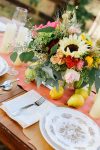 Rustieke elegantie: inspiratie voor een Thanksgiving-tafel voor buiten