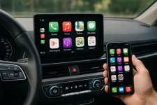 Slimme autoschermen: moderniseer je rijervaring met draadloze technologie